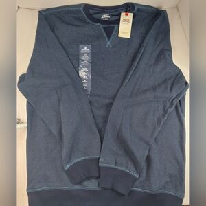 IZOD Saltwater Blue strip  Men’s M Crewneck long sleeve sweatshirt